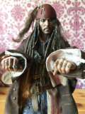 Jack Sparrow : Pirates of the Caribbean : Dead Men Tell No Tales