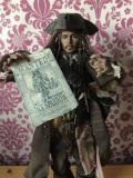 Jack Sparrow : Pirates of the Caribbean : Dead Men Tell No Tales